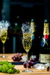 th_champagne.jpg
